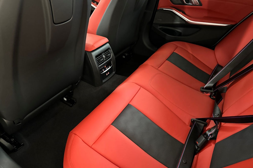 Thumbnail: 2025 BMW M3 - 10