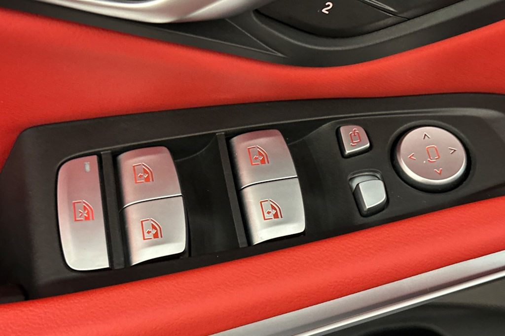 Thumbnail: 2025 BMW M3 - 20