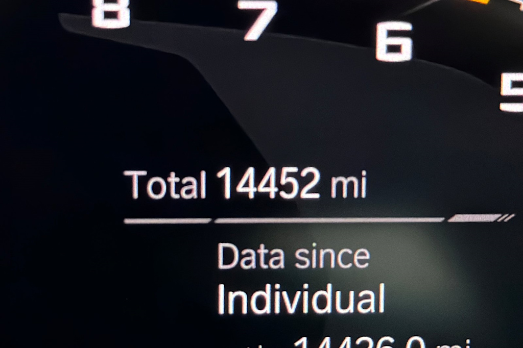 Thumbnail: 2023 BMW M4 - 25