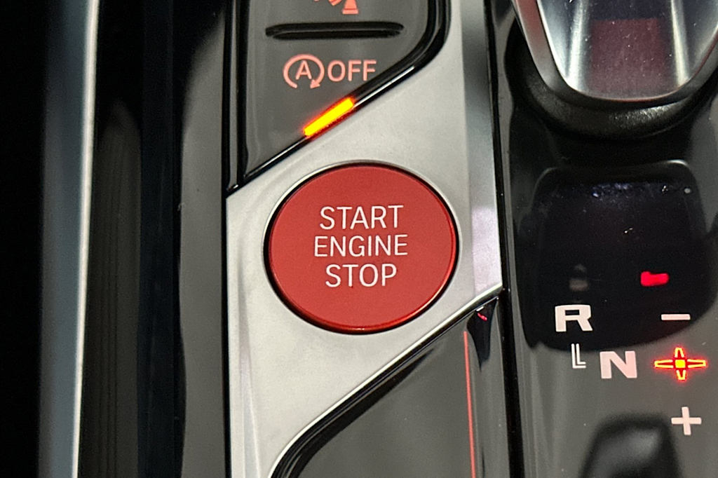 Thumbnail: 2023 BMW M4 - 25