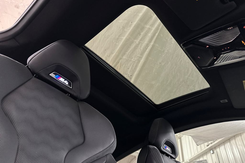 Thumbnail: 2023 BMW M4 - 22