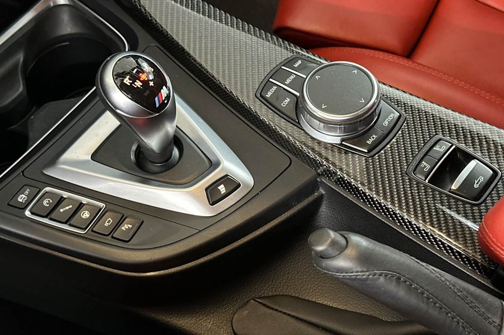 Thumbnail: 2019 BMW M4 - 12