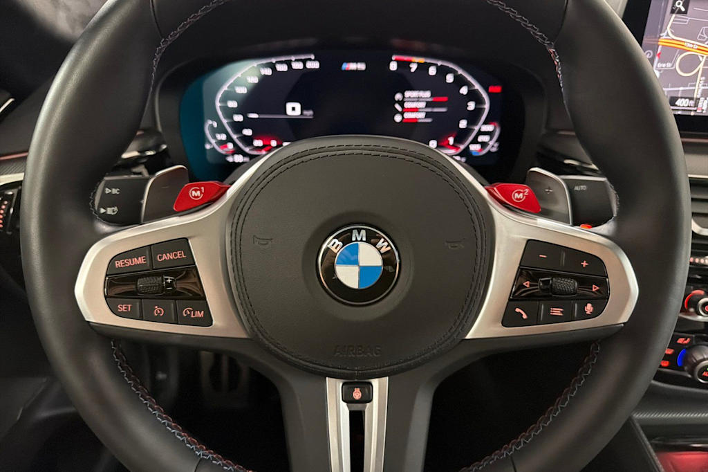 Thumbnail: 2023 BMW M5 - 27