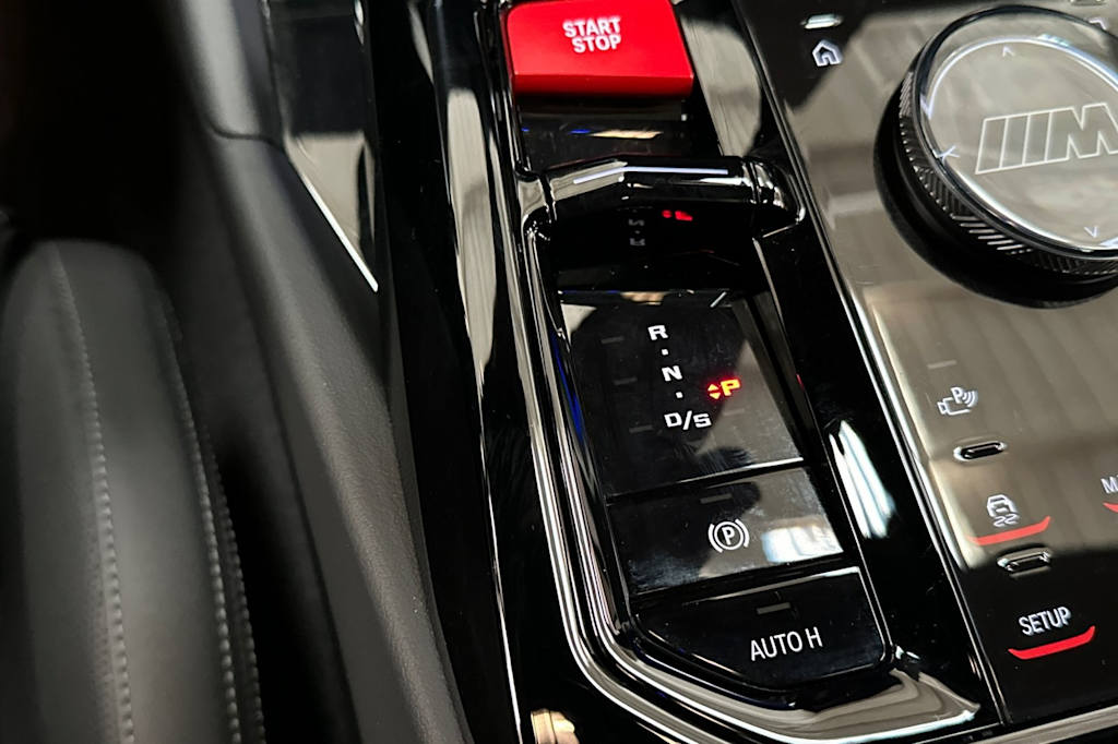 Thumbnail: 2025 BMW M5 - 26