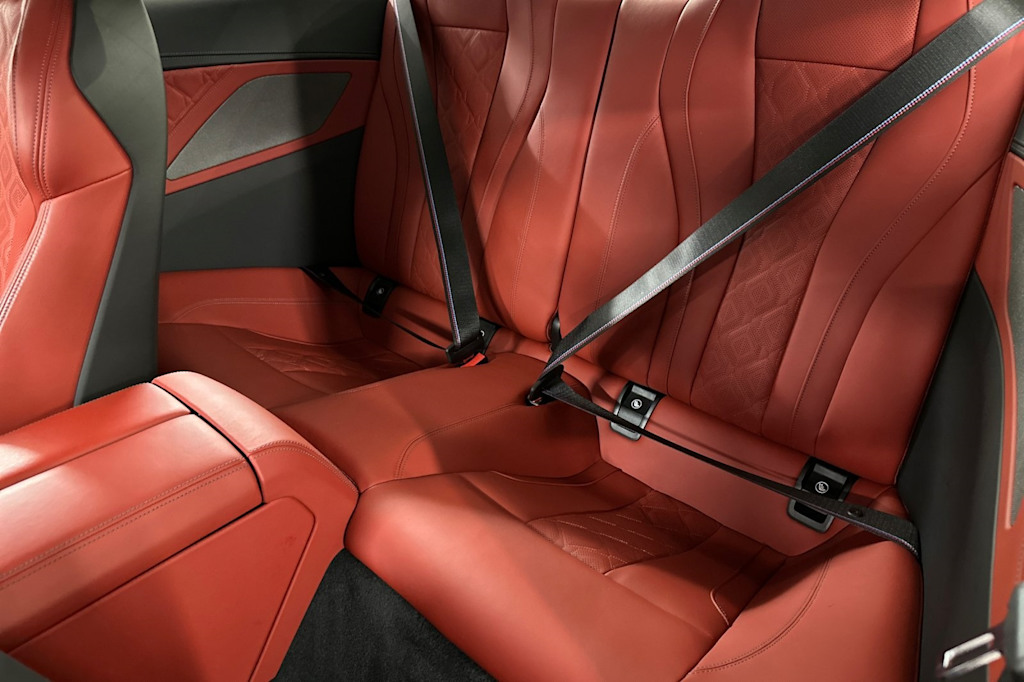 Thumbnail: 2022 BMW M8 - 10