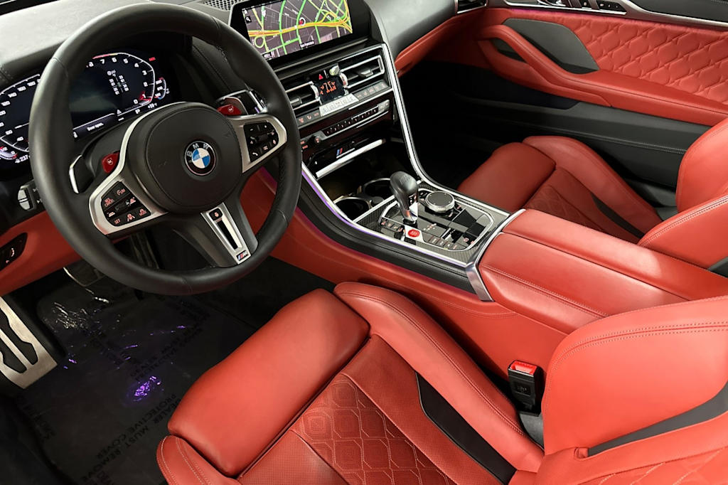 Thumbnail: 2022 BMW M8 - 8
