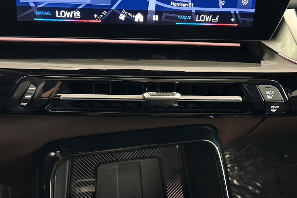 Thumbnail: 2024 BMW X1 - 26