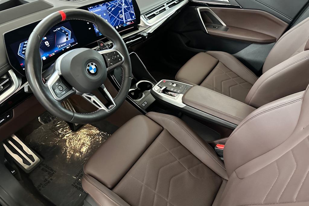 Thumbnail: 2024 BMW X1 - 10