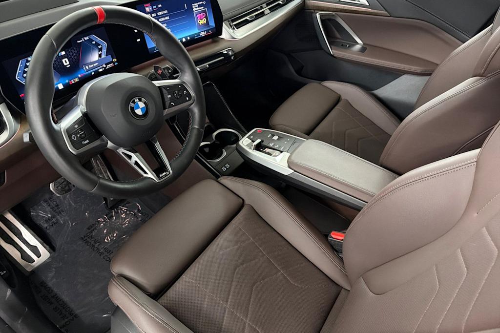Thumbnail: 2024 BMW X1 - 10