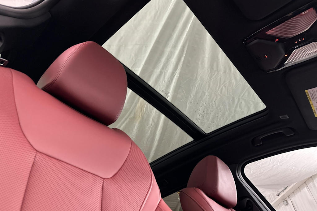 Thumbnail: 2022 BMW X3 - 23