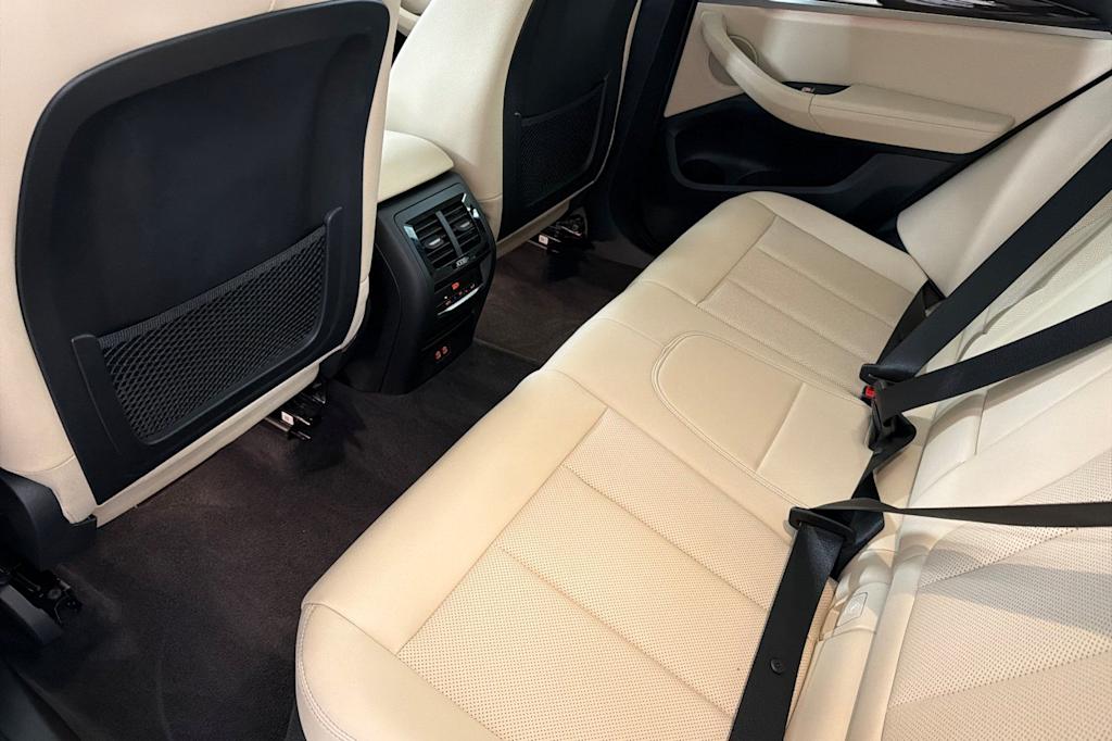 Thumbnail: 2023 BMW X3 - 11