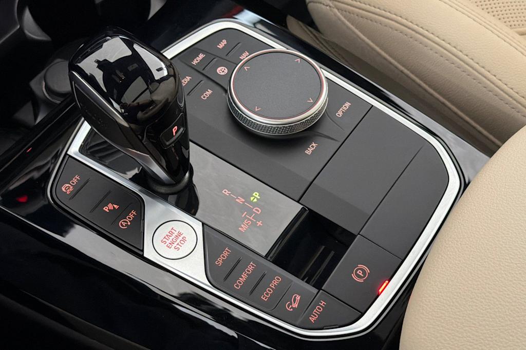 Thumbnail: 2023 BMW X3 - 14