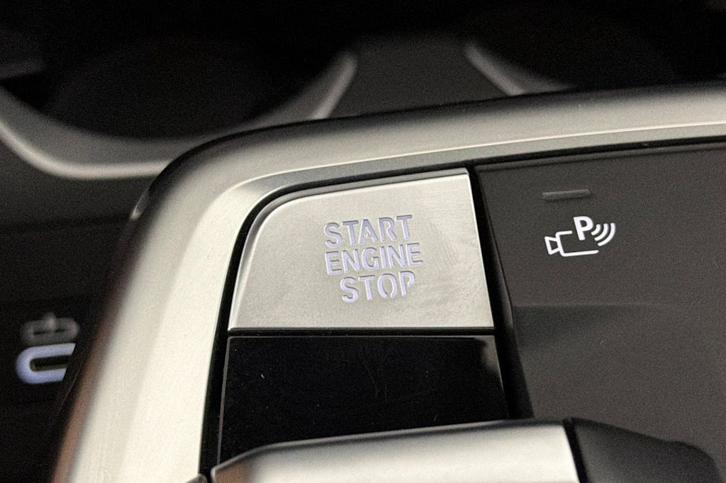 Thumbnail: 2025 BMW X2 - 24