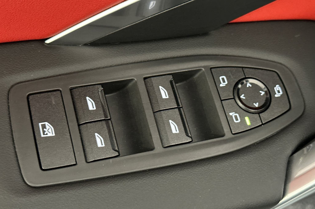 Thumbnail: 2025 BMW X2 - 23