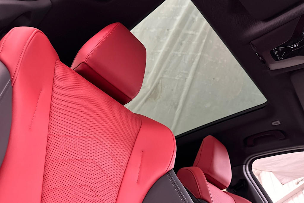 Thumbnail: 2025 BMW X2 - 24