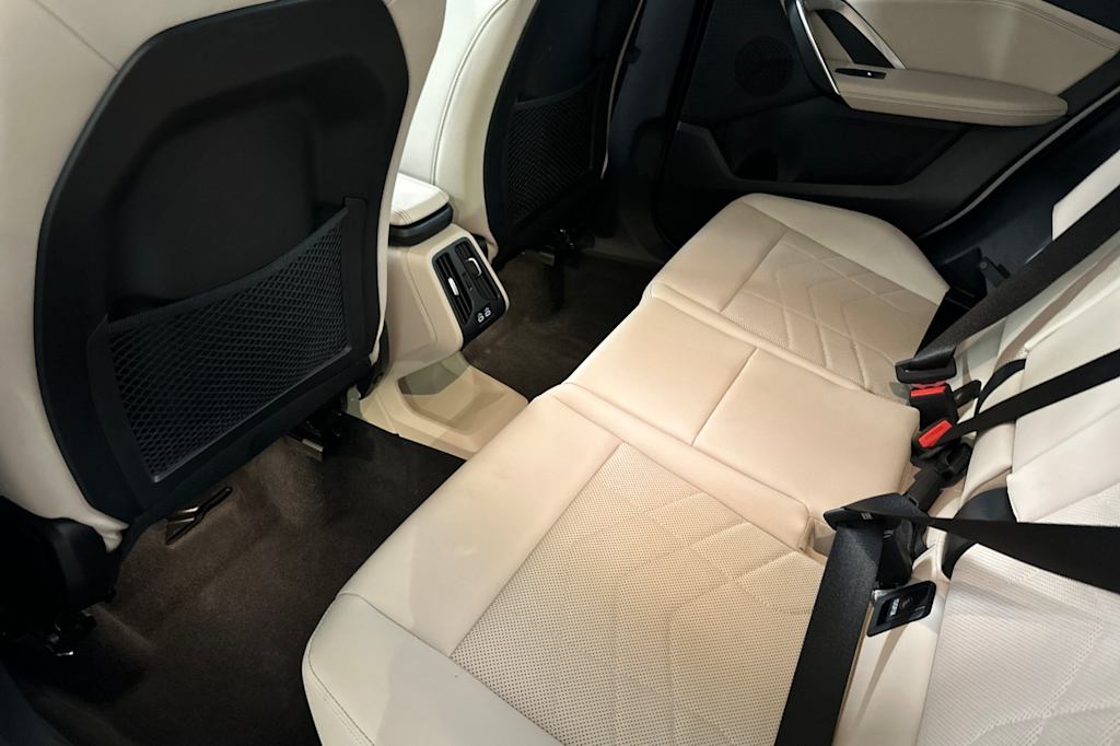 Thumbnail: 2023 BMW X1 - 11