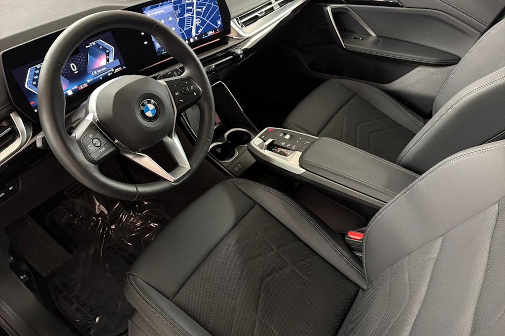 Thumbnail: 2026 BMW X1 - 10