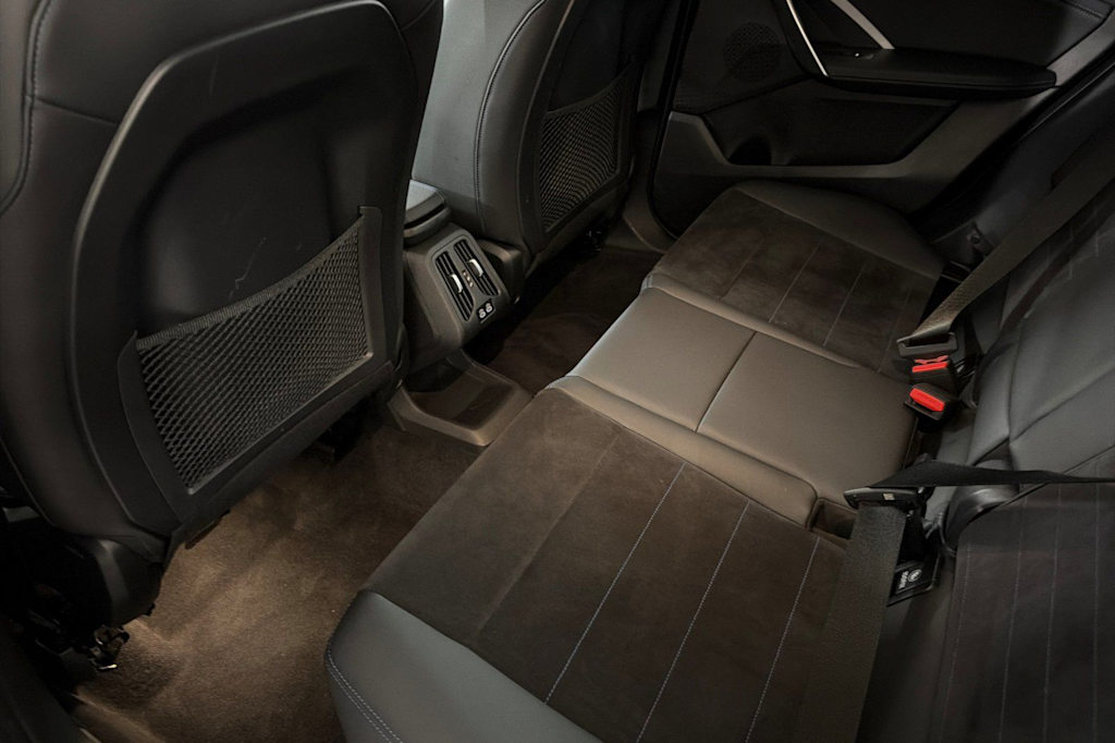 Thumbnail: 2023 BMW X1 - 10