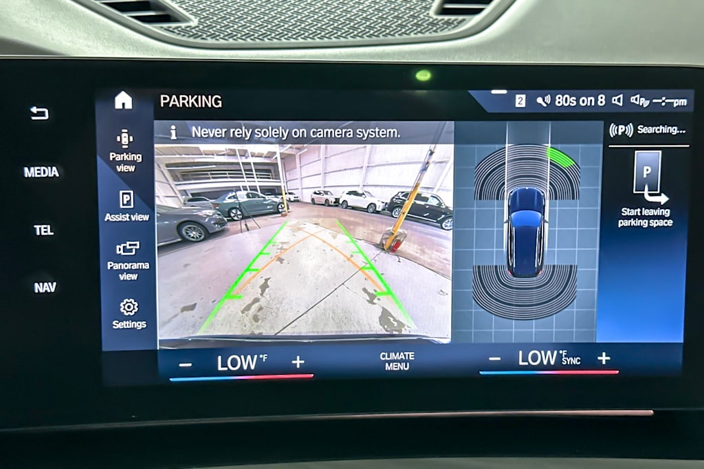 Thumbnail: 2023 BMW X1 - 24