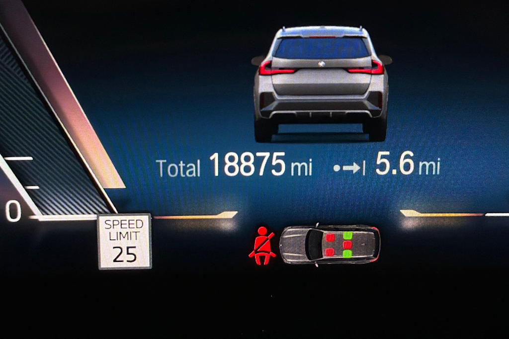 Thumbnail: 2023 BMW X1 - 29