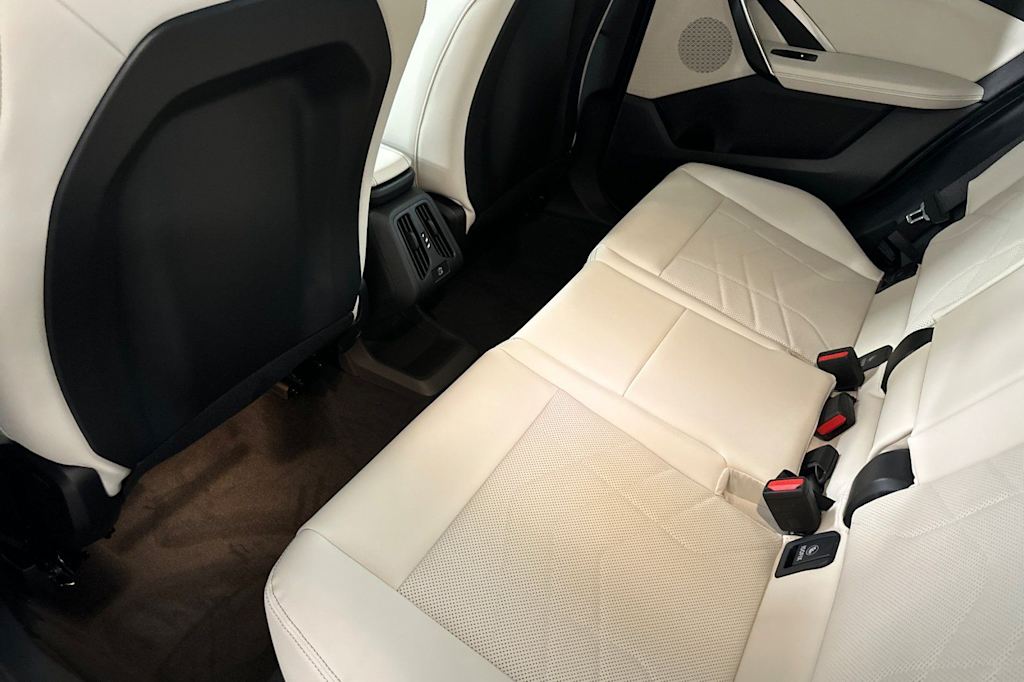 Thumbnail: 2026 BMW X1 - 11