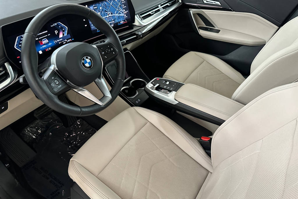 Thumbnail: 2023 BMW X1 - 10