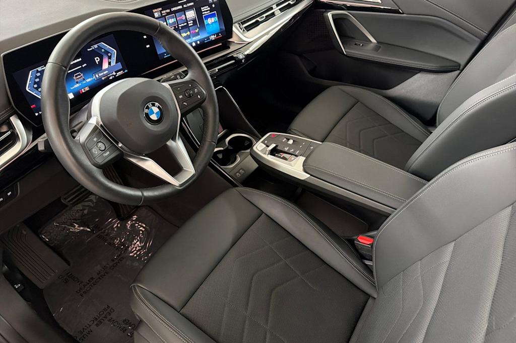 Thumbnail: 2026 BMW X1 - 10