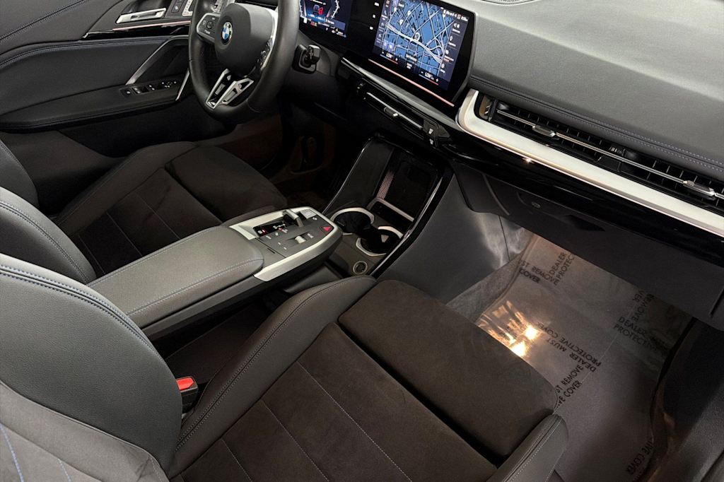 Thumbnail: 2023 BMW X1 - 12