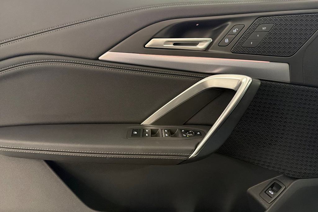 Thumbnail: 2023 BMW X1 - 22