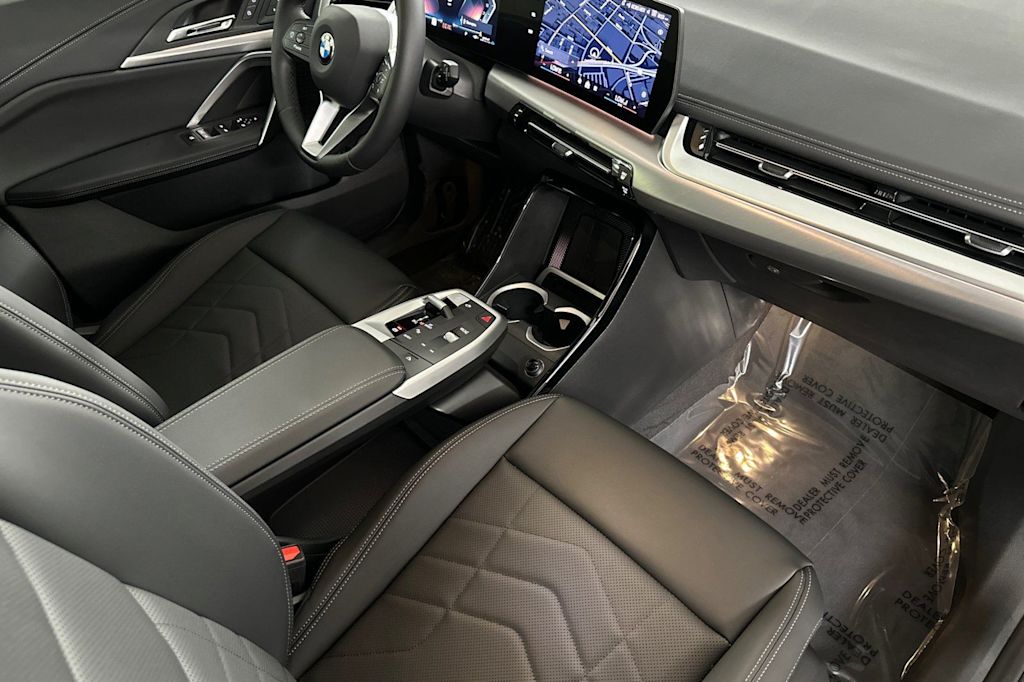 Thumbnail: 2026 BMW X1 - 12