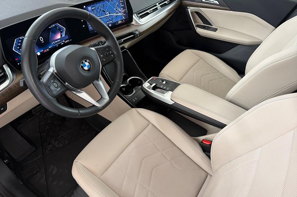 Thumbnail: 2023 BMW X1 - 9