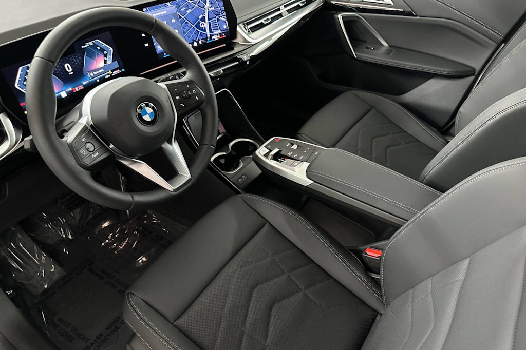 Thumbnail: 2026 BMW X1 - 10