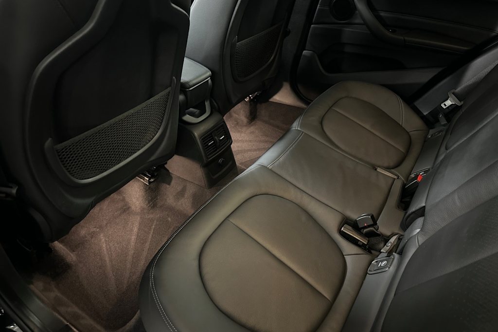 Thumbnail: 2018 BMW X1 - 11