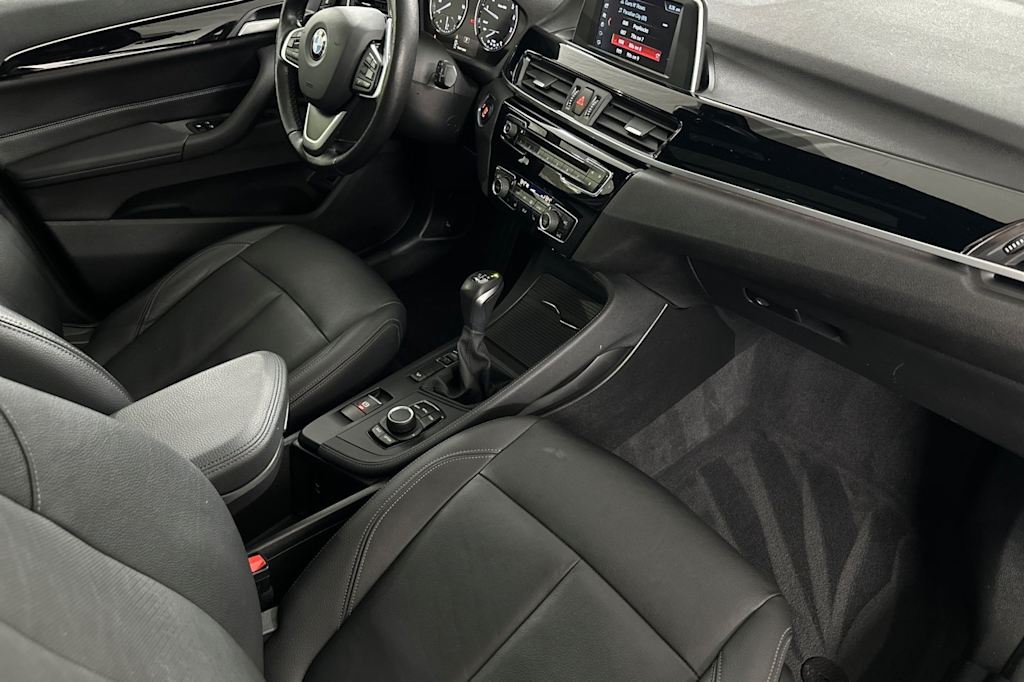 Thumbnail: 2018 BMW X1 - 10