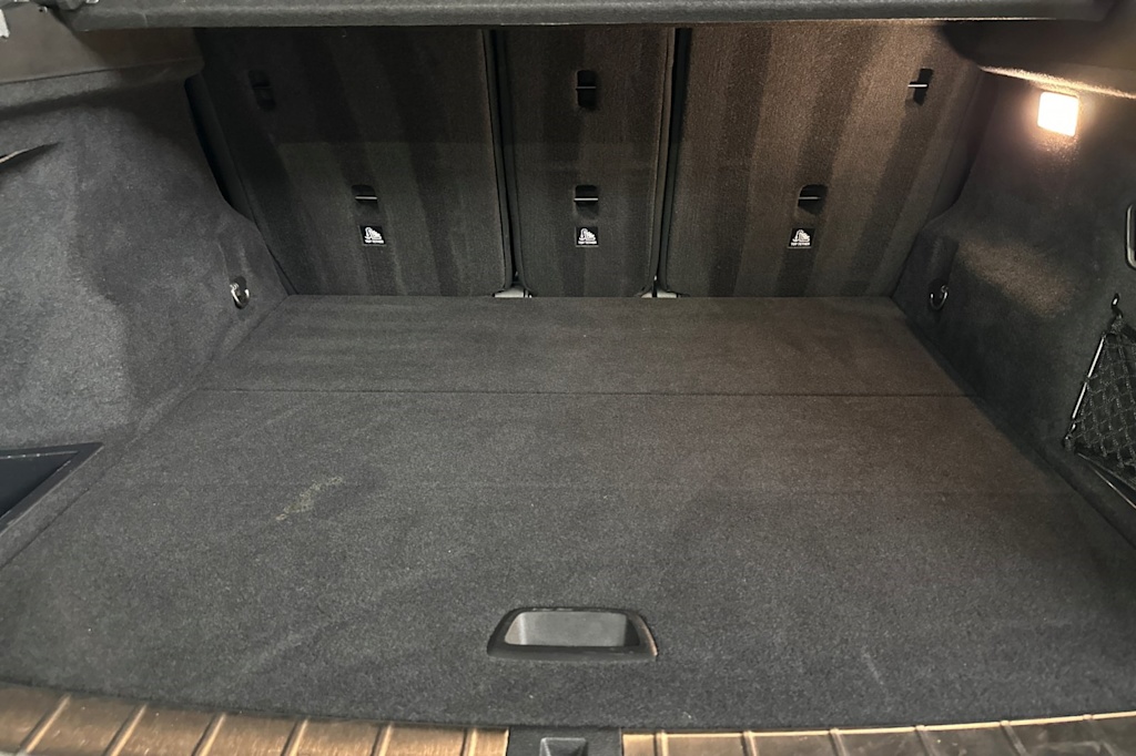 Thumbnail: 2018 BMW X1 - 16