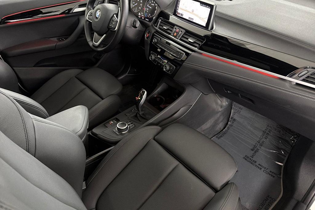 Thumbnail: 2021 BMW X1 - 10