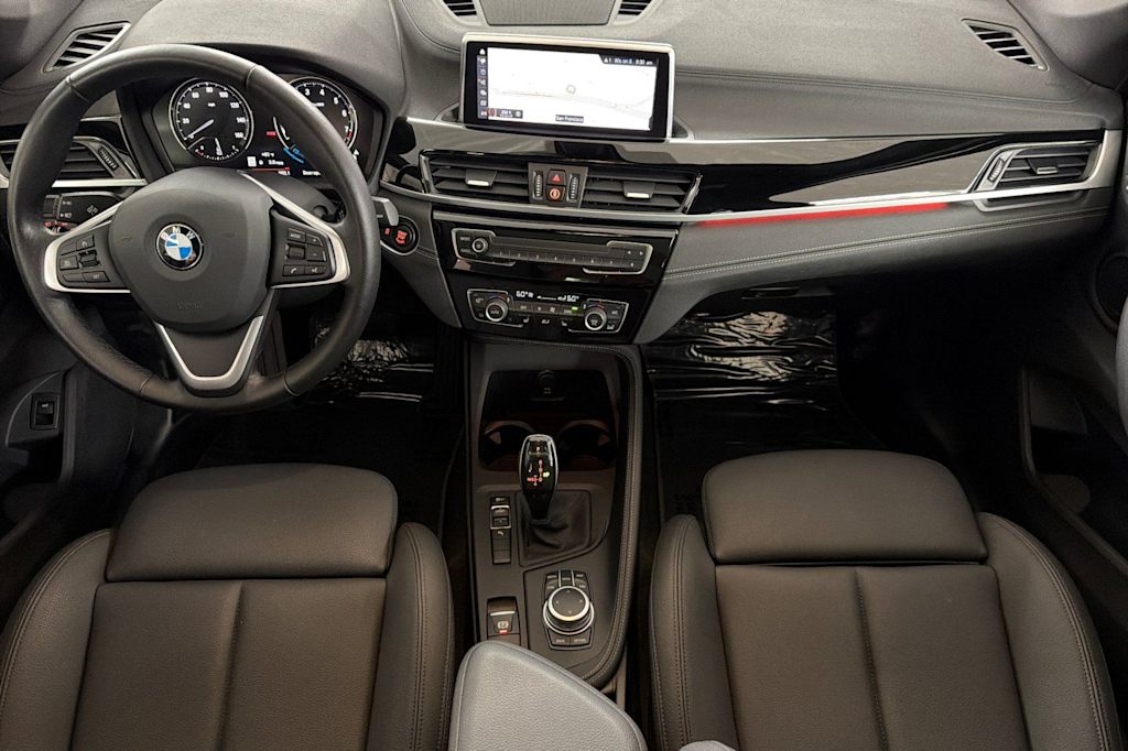 Thumbnail: 2021 BMW X1 - 2