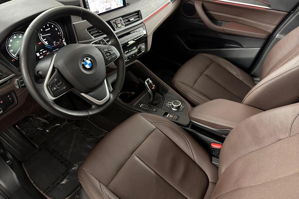 Thumbnail: 2022 BMW X1 - 10
