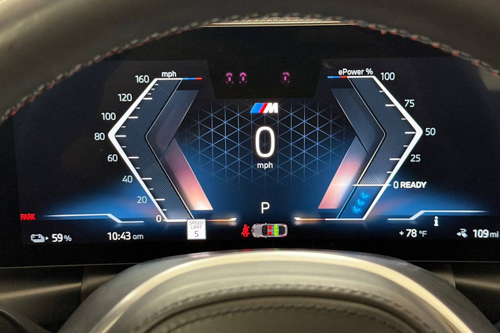 Thumbnail: 2023 BMW i4 - 15