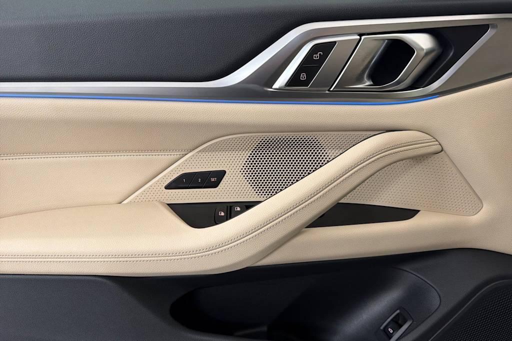Thumbnail: 2023 BMW i4 - 20