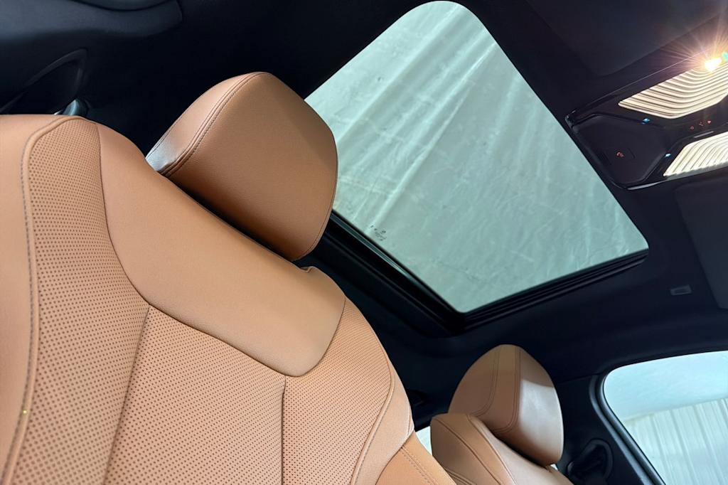 Thumbnail: 2024 BMW i4 - 22