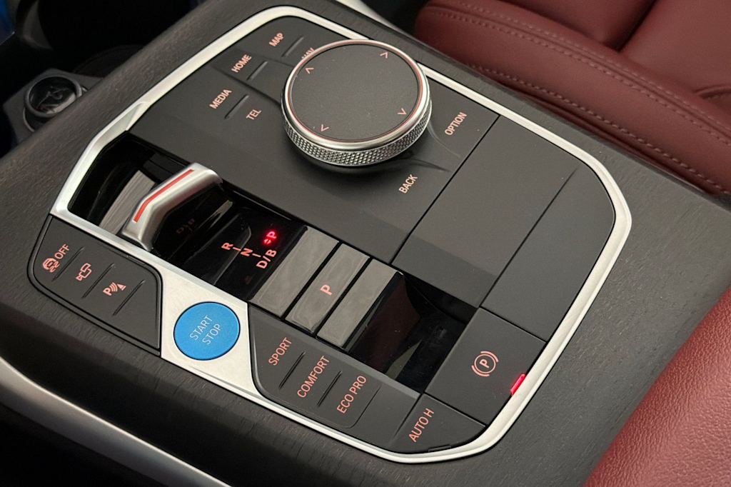 Thumbnail: 2023 BMW i4 - 14
