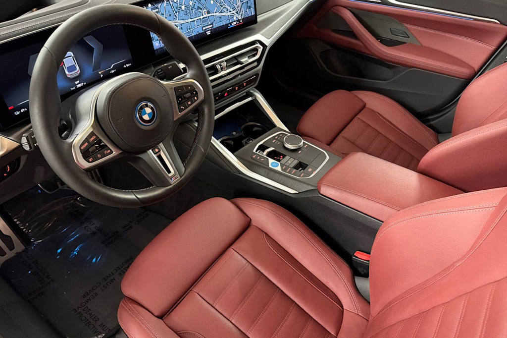 Thumbnail: 2023 BMW i4 - 9