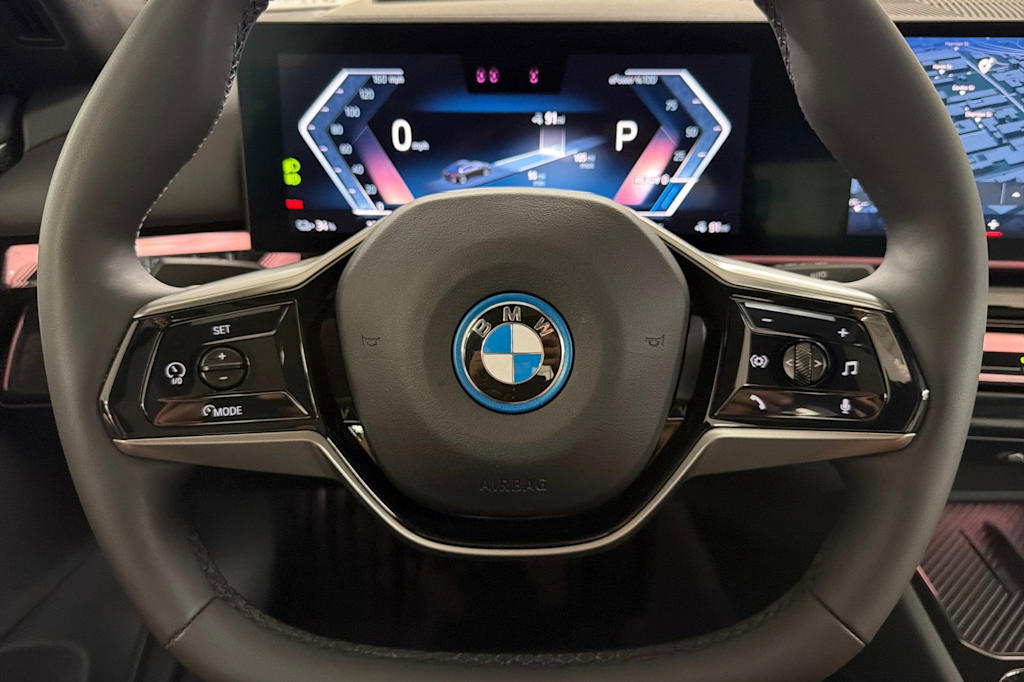 Thumbnail: 2024 BMW i5 - 13