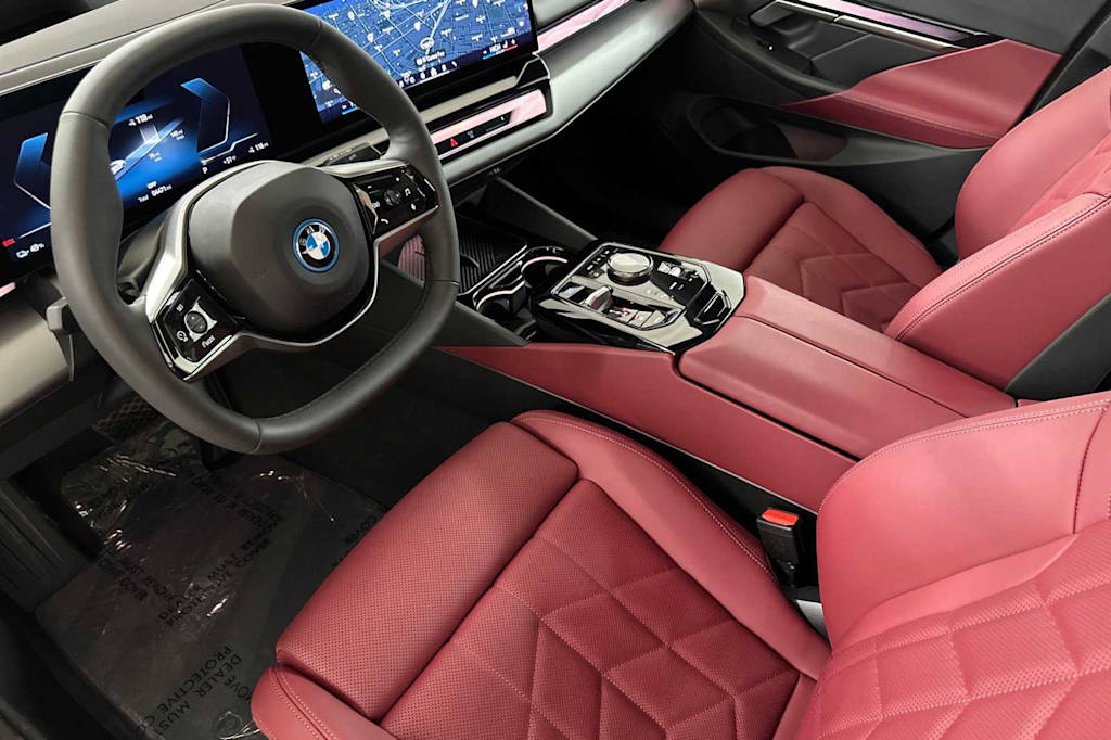 2024 BMW i5 eDrive40 8