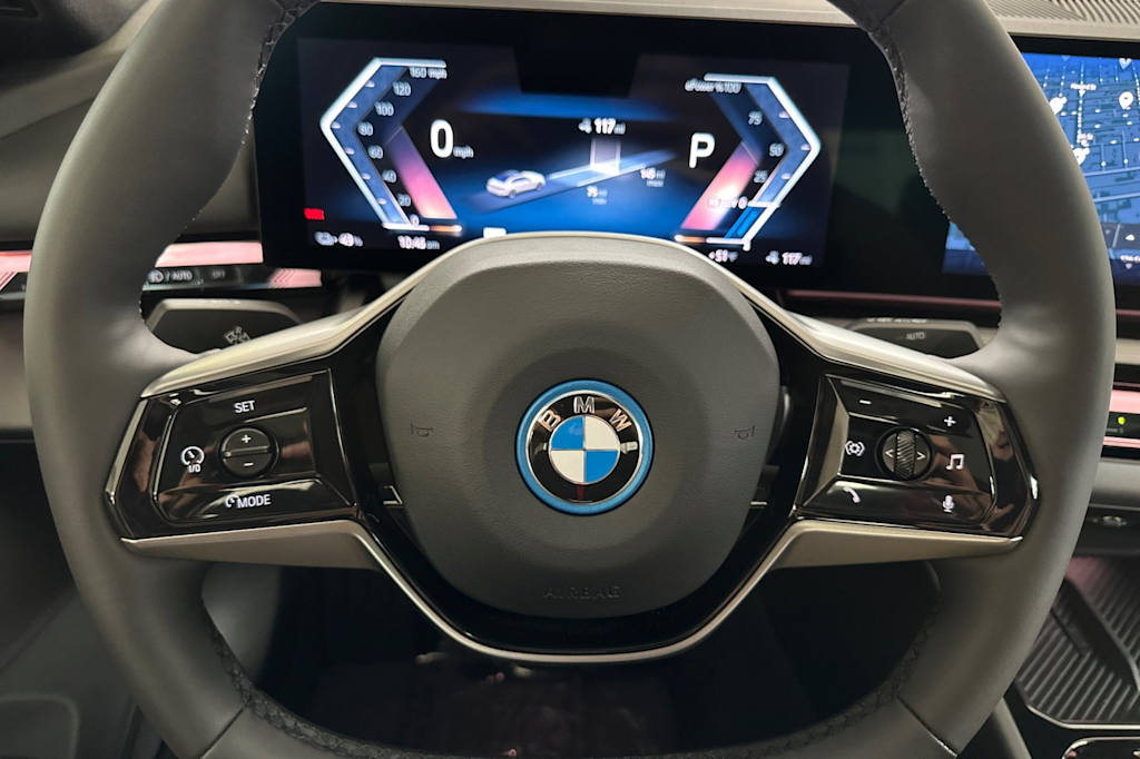 2024 BMW i5 eDrive40 25