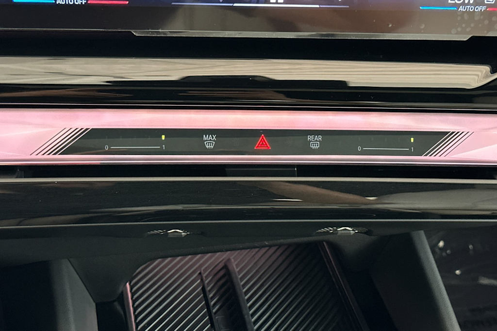 2024 BMW i5 eDrive40 24