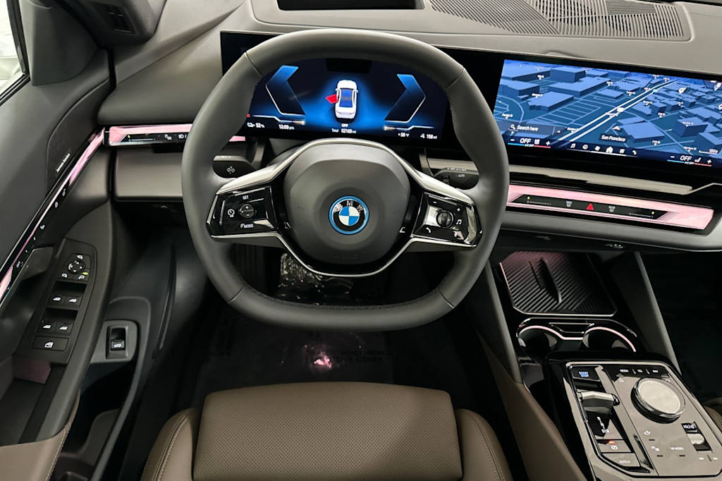 2024 BMW i5 eDrive40 10