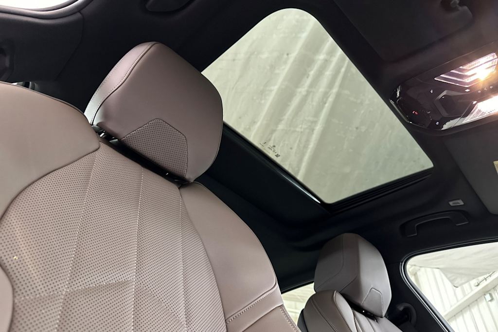 2024 BMW i5 eDrive40 21