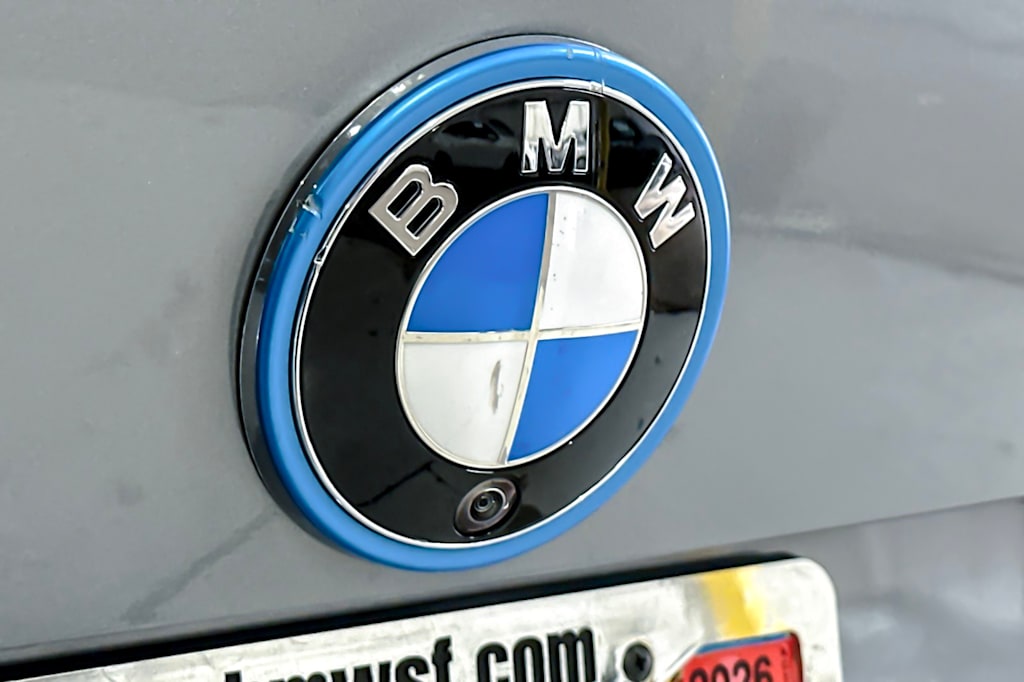 Thumbnail: 2023 BMW i4 - 7